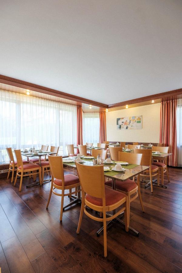 Hotel Flora Moehringen 3*