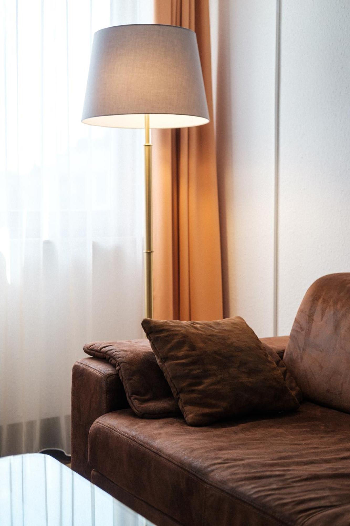 Flora Moehringen Hotel 3*