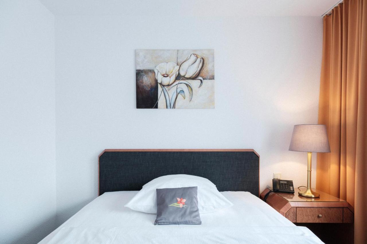 Hotel Flora Möhringen 3*